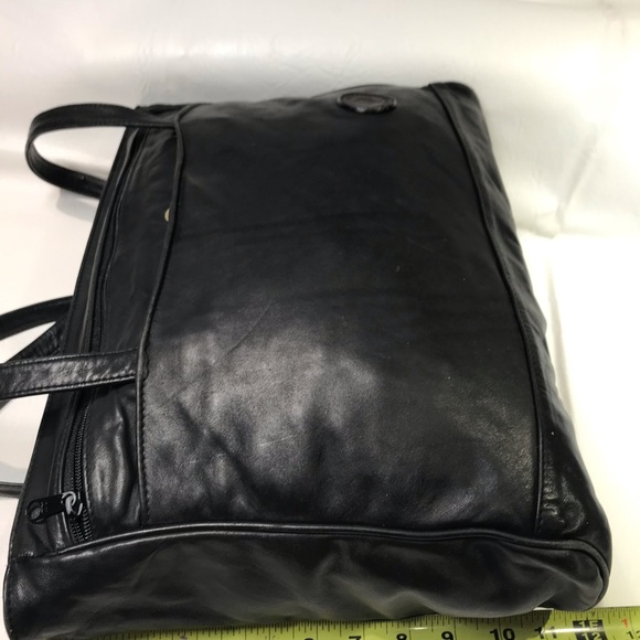 DELANE Vancouver Luxury leather 7 Compartments Executive Bag - Picture 12 of 16